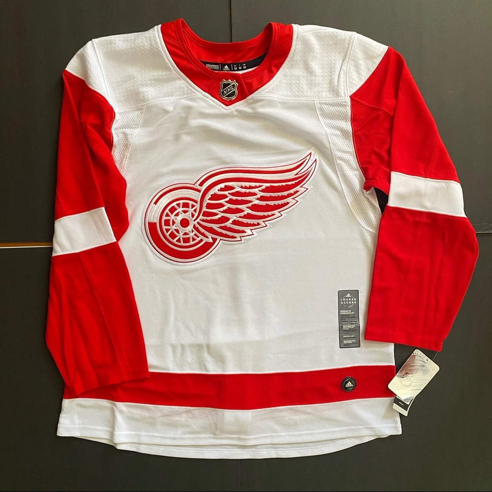 Adidas Red Wings Jersey Size 52